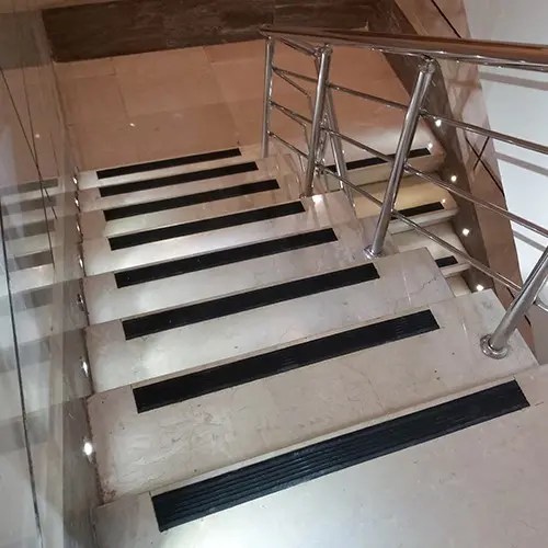 ترمز-پله-پلاستیکی