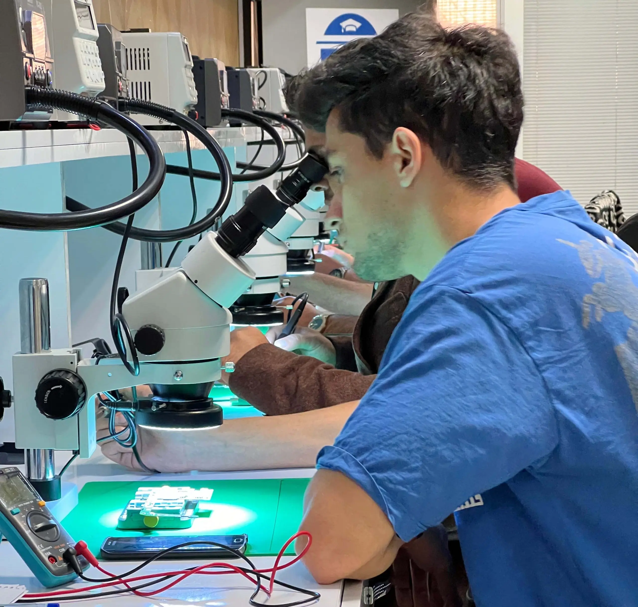 تعمیرات-موبایل۱