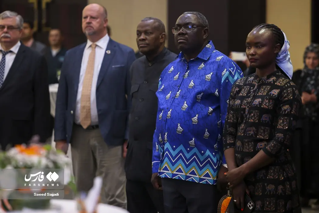 حدادعادل و زن بی حجاب1