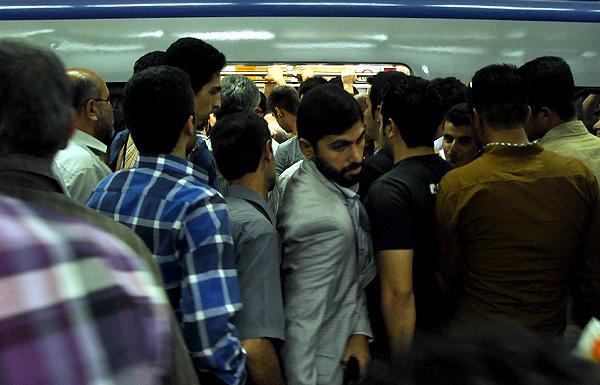 مترو-شلوغ