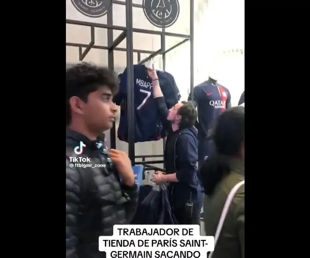 لباس-امباپه