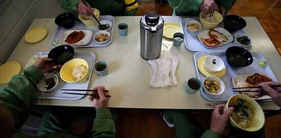 زندان-لاکچری۲