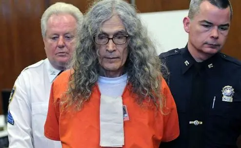 مرگ+قاتل+سریالی