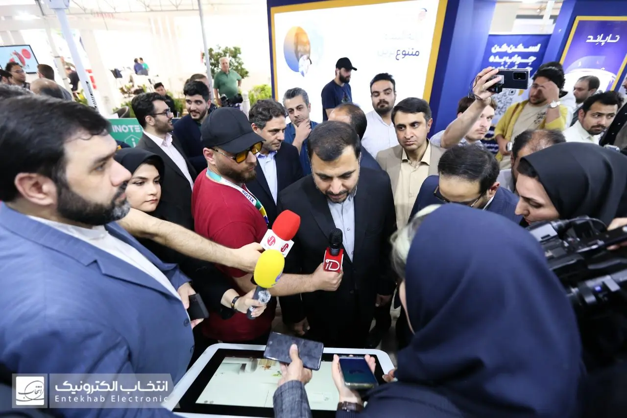 وزیر-ارتباطات۱