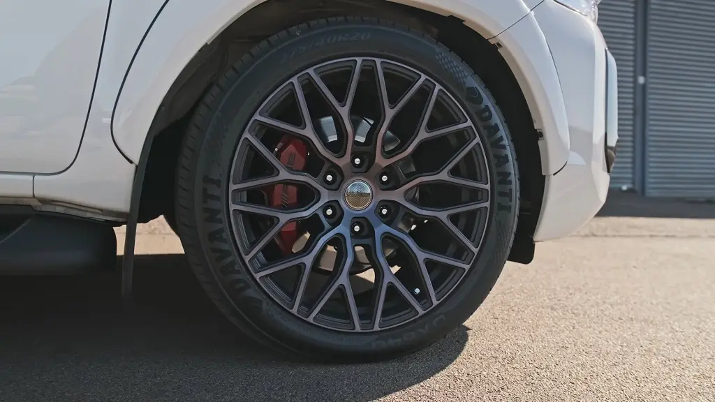 تویوتا-هایلوکس-4