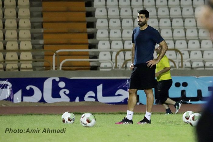 مهدی طارمی: صعود نکنیم یک نسل‌مان نابود می‌شود