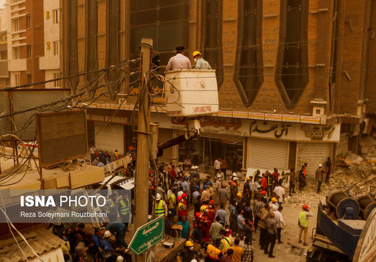 متروپل-حادثه-ریزش (16)