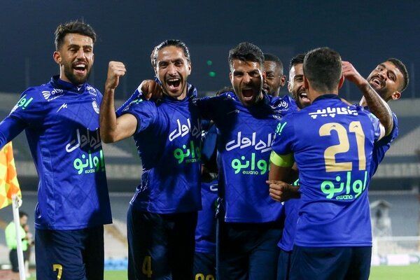 این ۲ ستاره محبوب فرهاد به گل‌گهر نمی‌رسند
