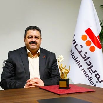 تجلیل از مدیرعامل شرکت به‌پرداخت ملت 