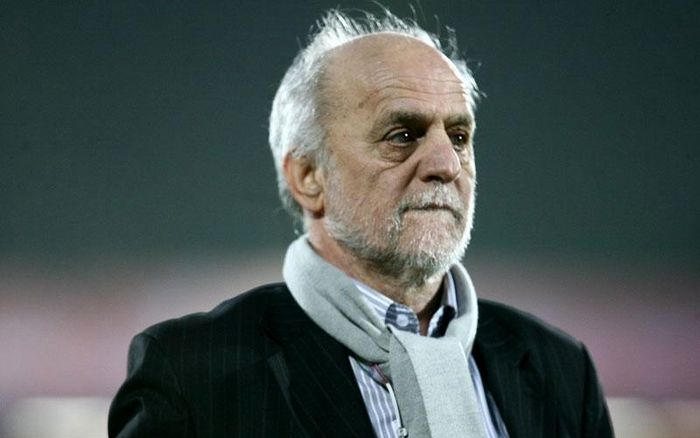 قاسمی نژاد را نمی شناسم! / پرسپولیس برنده نقل و انتقالات شد