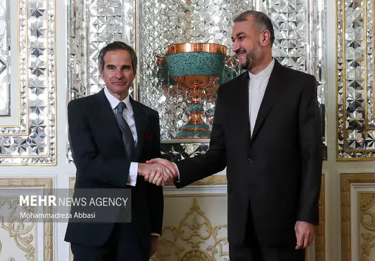 انرژی-اتمی (4)