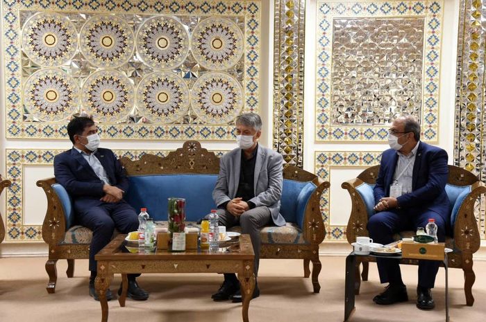 
بازدید سفیر جمهوری صربستان از نمایشگاه صنعت ساختمان اصفهان