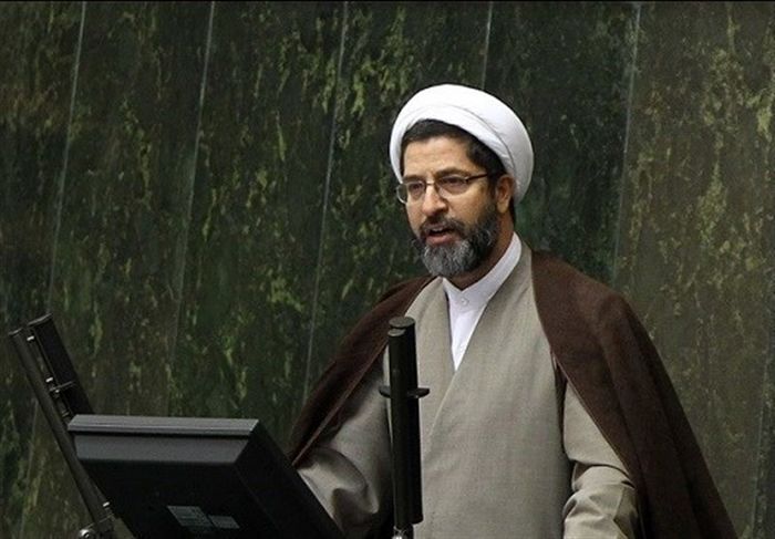 خبری مهم از کاهش فاصله ی سقف حقوق کارمندان