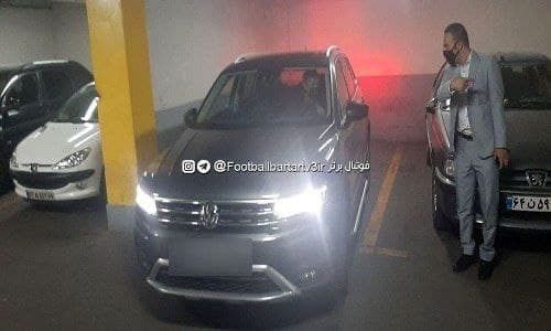 رونمایی از خودرو ۲ میلیاردی سرمربی پرسپولیس / عکس